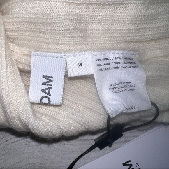 Naadam NWT Cashmere Blend Ribbed Open Back Turtleneck Sweater Ivory Size Medium - Picture 7 of 11